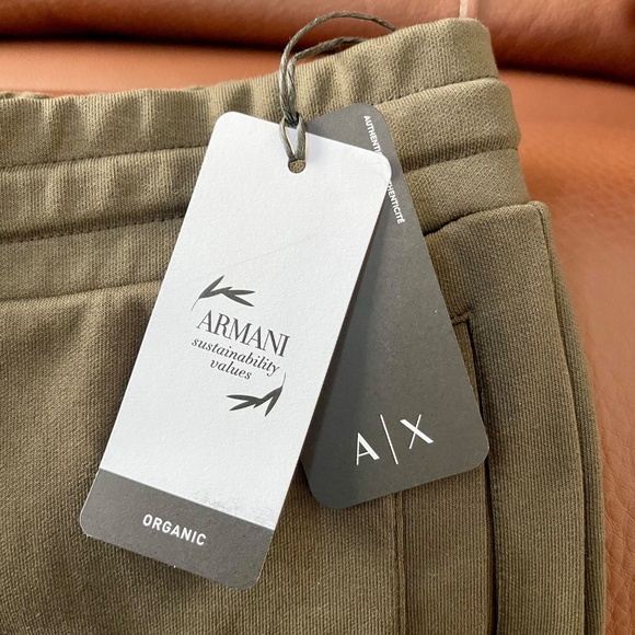 A|X Armani Exchange Men's Regular-Fit Eagle Logo Black Olive Joggers ~ Size M - Picture 10 of 11